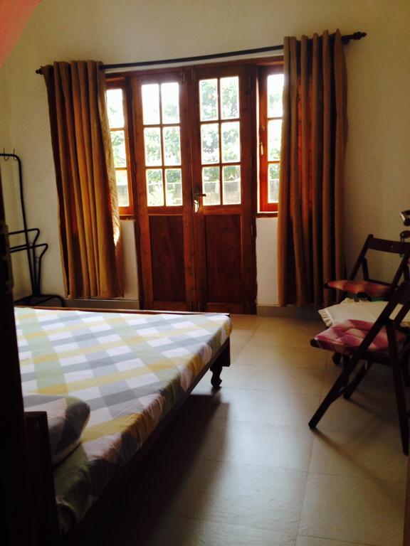 Manik Home Stay Kudapaduwa Værelse billede