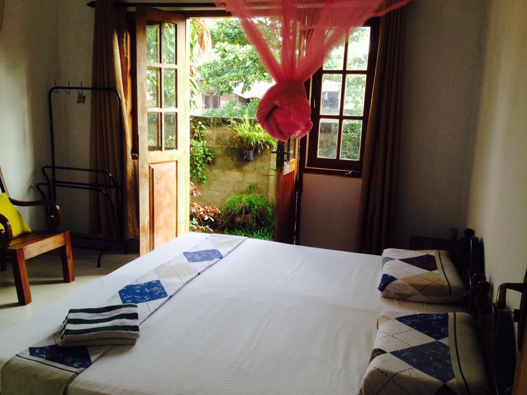 Manik Home Stay Kudapaduwa Eksteriør billede